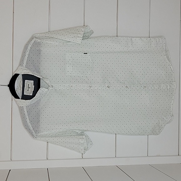 BILLABONG large white with blue button-down short sleeve shirt - Picture 1 of 3
